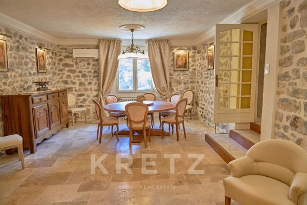 Demeure du 18e siècle rénovée, avec piscine et jardin