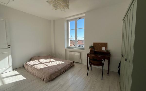 Maison à vendre    4 pièces •  La Rochelle