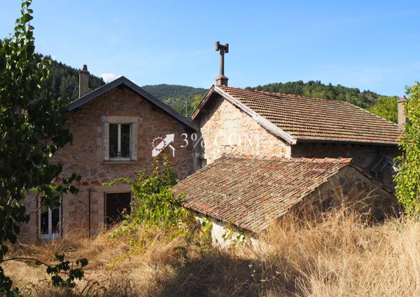 Maison de village 12 pièce(s) 9 chambre(s) 230 m²