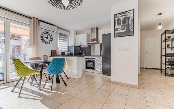 Appartement à vendre    2 pièces • 45,56 m2 Saint-André-de-la-Roche