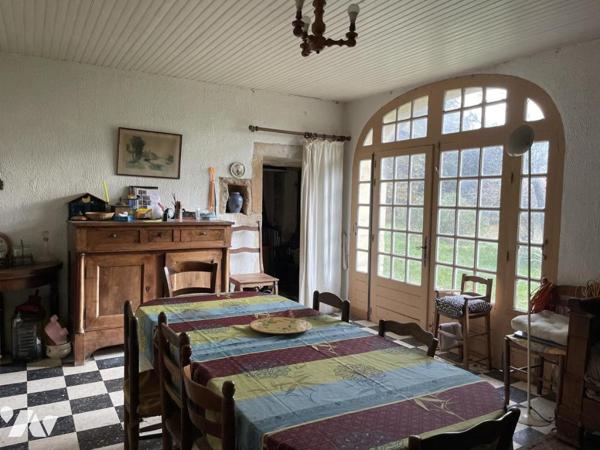 Maison à La Baume-de-Transit