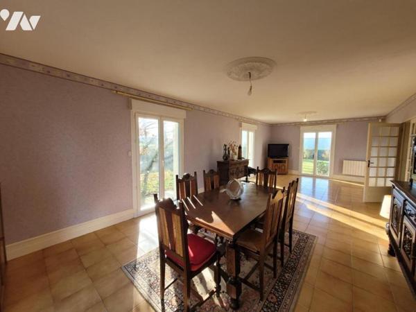 PAVILLON - EN CAMPAGNE