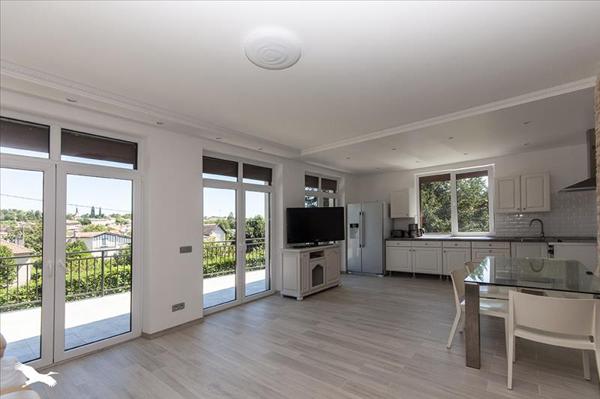 Maison à vendre |  Ribérac |  6 pièces | 160 m²