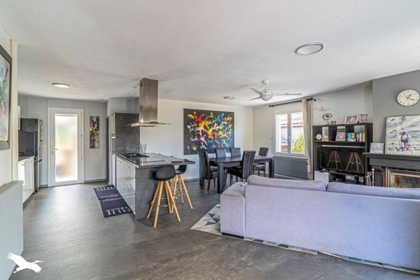 Maison à vendre 530 400 € Le Haillan 6 p 138 m² DPE C