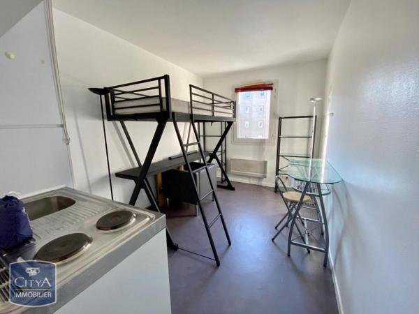 Appartement à louer 1 pièce 12.49m² Tours (37200)