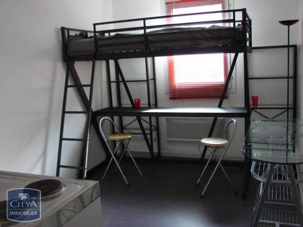 Appartement à louer 1 pièce 12.49m² Tours (37200)