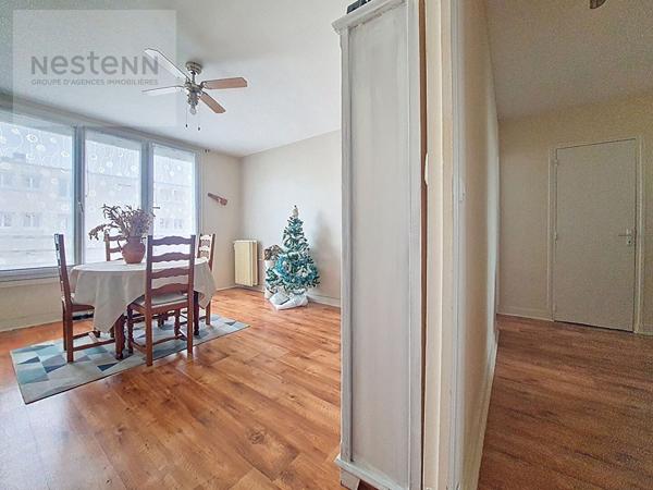 ORLEANS ENTRE 2 GARES - APPARTEMENT T3 - 60M2 - 2 CHAMBRES - LUMINEUX - CAVE