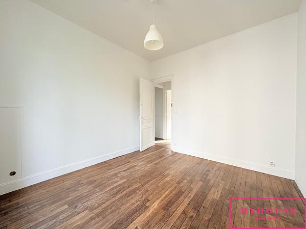 Appartement
                                                                                                                                                                                                                                                                                                                        2 pièce(s)                                                                                                                                                                                                          1 chambre(s)                                                                                                                                                                                                          36.13  m²