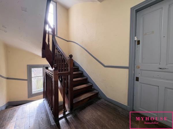 Appartement
                                                                                                                                                                                                                                                                                                                        2 pièce(s)                                                                                                                                                                                                          1 chambre(s)                                                                                                                                                                                                          36.13  m²