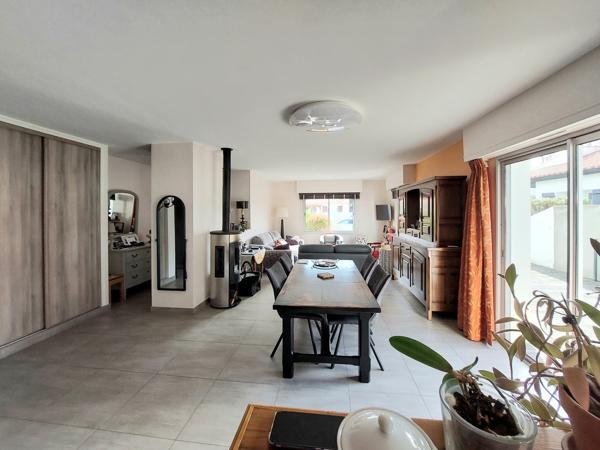 Maison 4 Chambres Proche Bourg