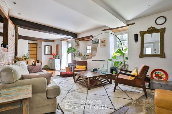 Appartement de charme de plain-pied dans une bâtisse du XVIIᵉ siècle