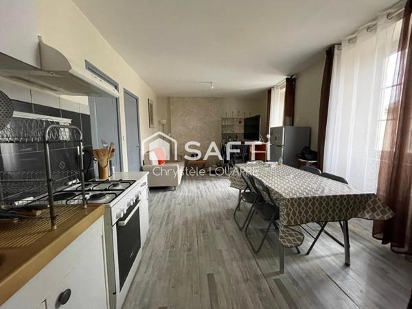 Maison de ville composée de deux logements