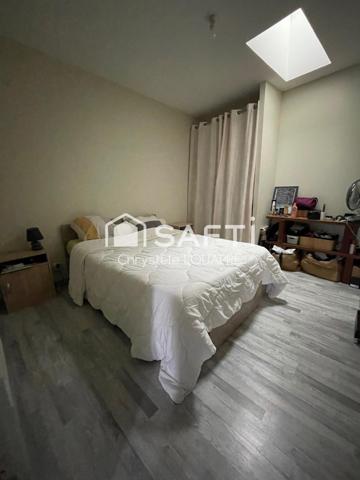 Maison de ville composée de deux logements