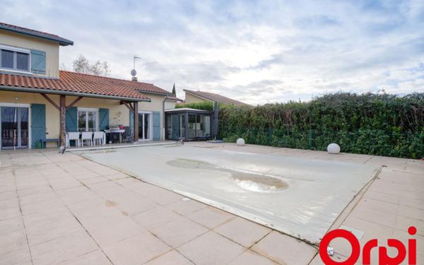 Maison à vendre    7 pièces •  Montluel