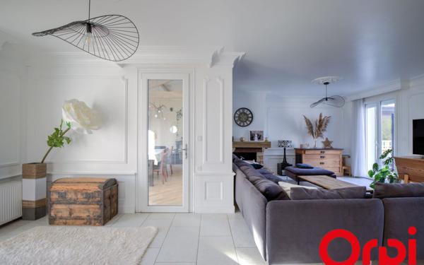 Maison à vendre    7 pièces •  Montluel