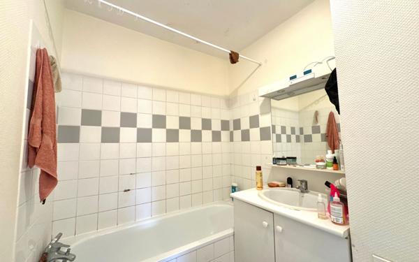 Appartement à vendre    3 pièces • 65 m2 Caen