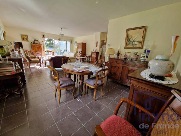 Appartement T3/4 de Grand Standing - 115.22 m² avec Terrasses