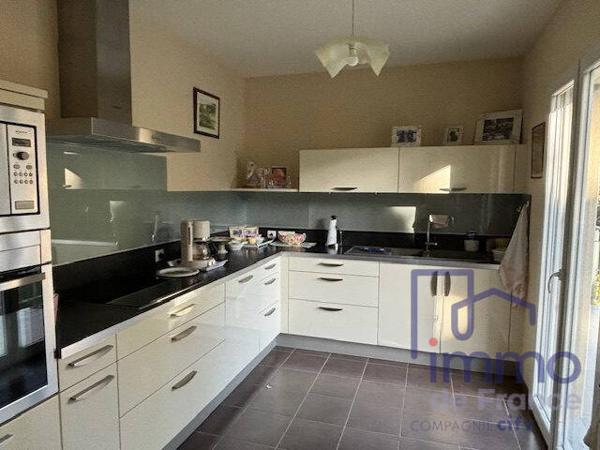 Appartement T3/4 de Grand Standing - 115.22 m² avec Terrasses