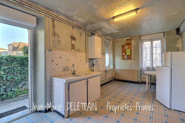 MAISON À RÉNOVER 120 m² - FORT POTENTIEL - 53 800