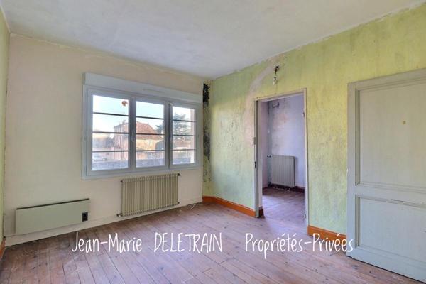 MAISON À RÉNOVER 120 m² - FORT POTENTIEL - 53 800