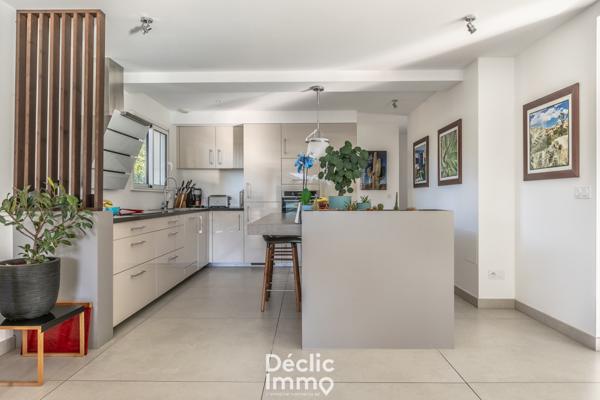 Vente maison Bouliac, 175m² 7 pièces 850 000€ avec piscine