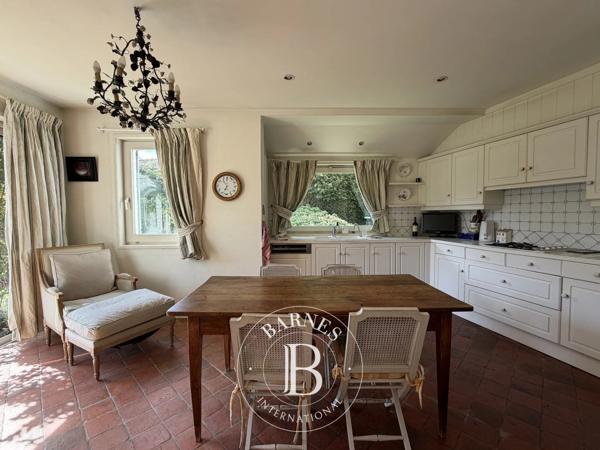 Wasquehal, Maison 4 Chambres -  213 m² à vendre