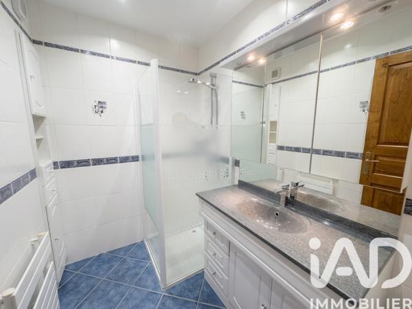 Maison à vendre 6 pièces 136 m² Saint-Étienne-du-Vauvray