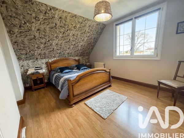 Maison à vendre 6 pièces 136 m² Saint-Étienne-du-Vauvray