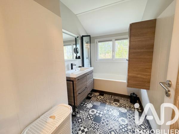 Maison à vendre 6 pièces 136 m² Saint-Étienne-du-Vauvray