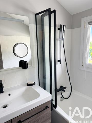 Maison à vendre 6 pièces 136 m² Saint-Étienne-du-Vauvray