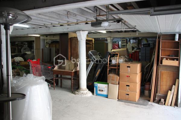 Immeuble mixte de 1 447 m²