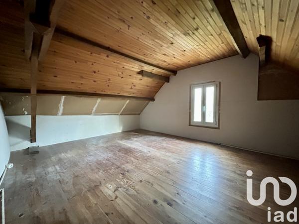 Maison 4 pièces de 130 m² à Le Menoux (36200)