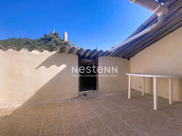 A vendre : Immeuble Volonne 8 pièce(s)