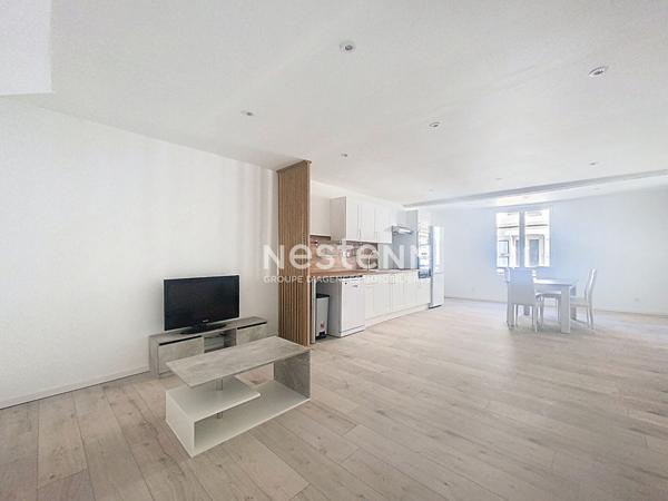 A vendre : Immeuble Volonne 8 pièce(s)