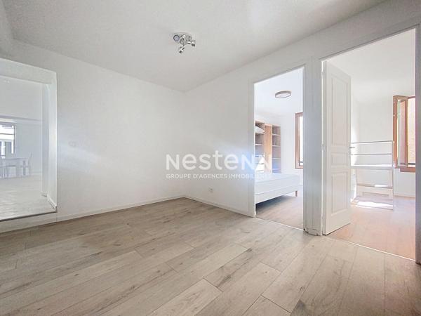 A vendre : Immeuble Volonne 8 pièce(s)