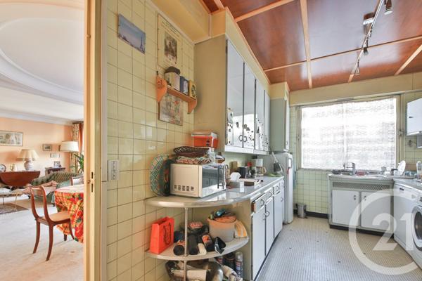 Appartement F5 à vendre  5 pièces - 133,10 m2 PARIS - 75016