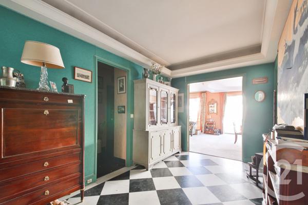 Appartement F5 à vendre  5 pièces - 133,10 m2 PARIS - 75016