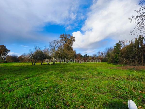Terrain à vendre de 1 300,00 m² Proche de PIPRIAC (35)