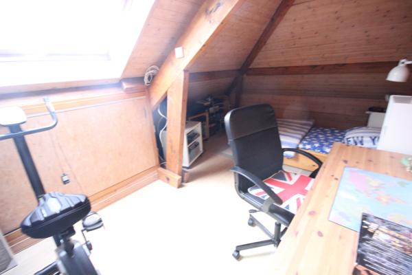 Brunoy (91800) BRUNOY – Maison familiale au calme, avec jardin et sous-sol total