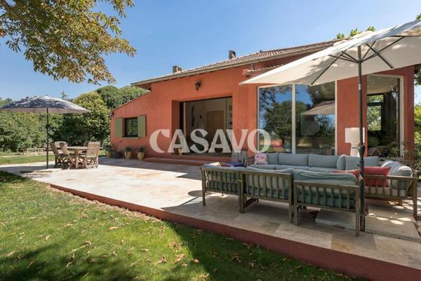 Vente Maison 6 pièces de 191m² - 13540 Aix-en-Provence