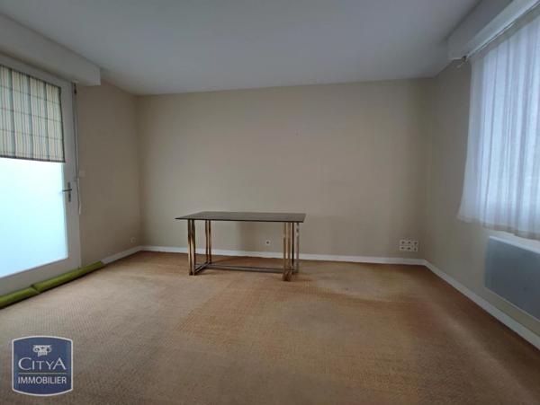 Local professionnel à louer