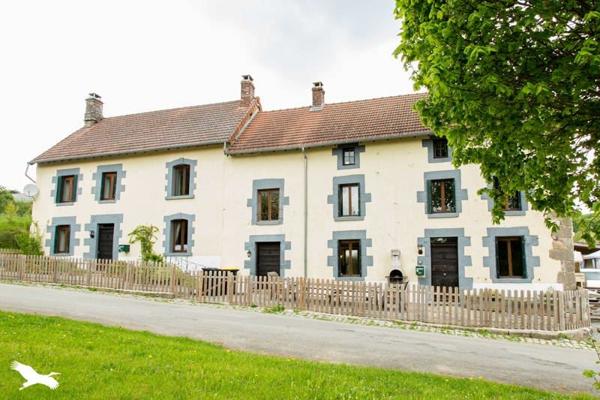 Maison à vendre |  Janaillat |  16 pièces | 520 m²