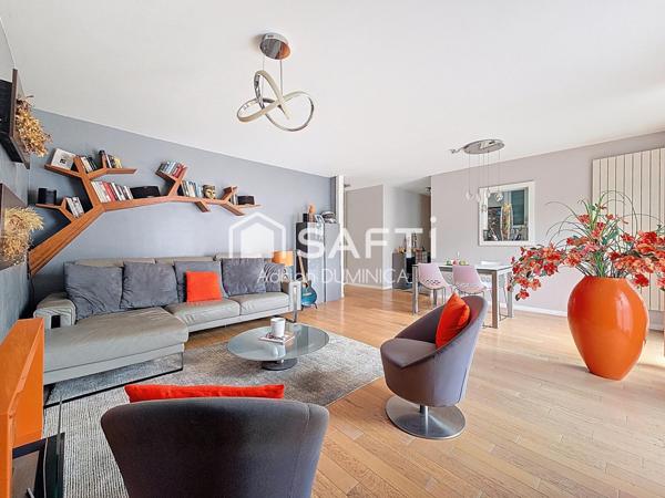 Bel appartement avec une belle vue, parking et cave