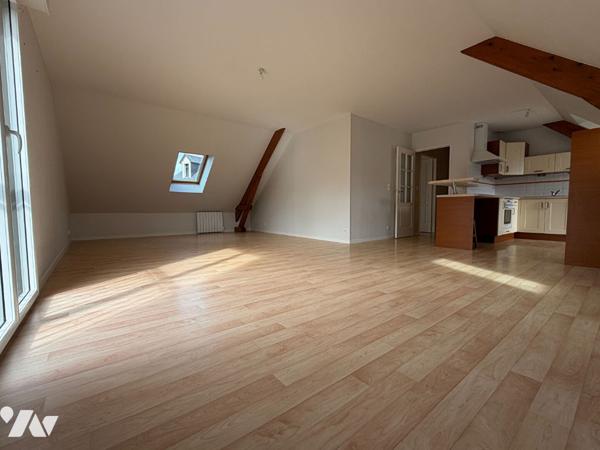 MONTFORT SUR MEU - EXCLUSIVITE, appartement T3 de 69 m² et 3 parkings