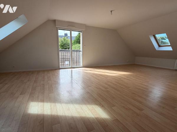 MONTFORT SUR MEU - EXCLUSIVITE, appartement T3 de 69 m² et 3 parkings