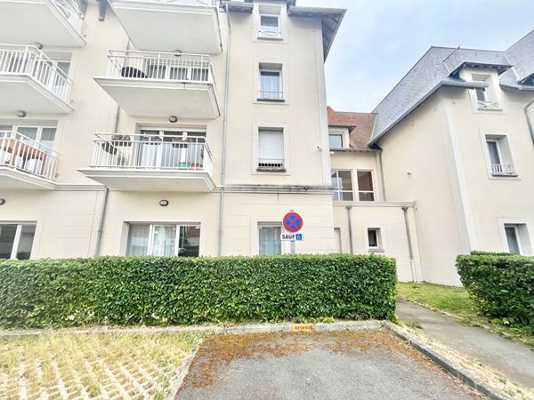 A VENDRE appartement Courseulles Sur Mer 2 pièce(s) 45.31 m2 - résidence DOMITYS - terrasse - parking - bonne rentabilité