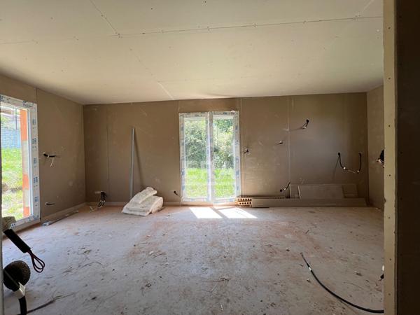A Vendre, construction neuve à terminer selon vos envies à Boulazac Isle Manoire 3 pièce(s) 63 m2