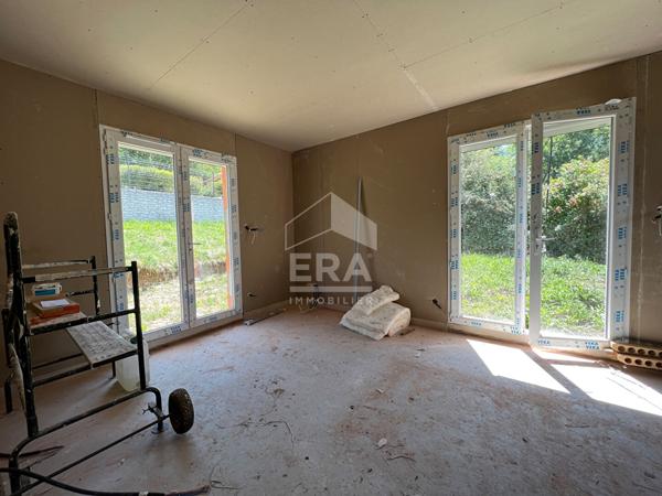 A Vendre, construction neuve à terminer selon vos envies à Boulazac Isle Manoire 3 pièce(s) 63 m2