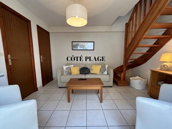 Saint-Palais-sur-Mer (17420) SAINT PALAIS - Hyper centre - Maison de ville T3 - patio et véranda