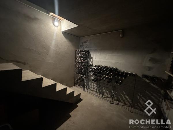 Villa en Parfait État avec Grand Jardin, Piscine et Garage - Saint-Jean-d'Angély